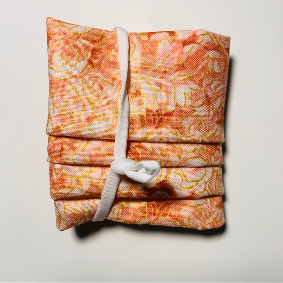 2/$20 Face Mask 3 Layer Nose Bridge Pink Roses - Picture 5 of 8